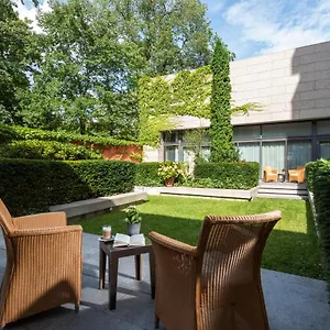 Aquino 3*, Berlin Allemagne